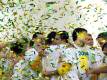 Socceroos celebrate with Sydney fans
