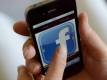 One in five kids talk to strangers online: report