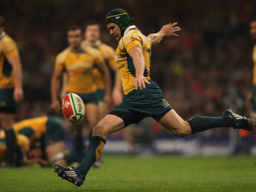 Matt Giteau in action in a match where the Wallabies scored three tries in the first 25 minutes. (Getty)