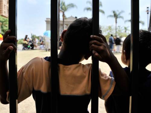 Children protest at the jailing of a Palm Island resident. (File: AAP)