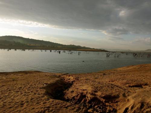 Experts say there's a once-in-a-lifetime opportunity to fix the Murray-Darling system. (Getty Images)