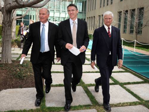 Tony Windsor, Rob Oakeshott, and Bob Katter - they held the nation's fate in their hands. (AAP) 