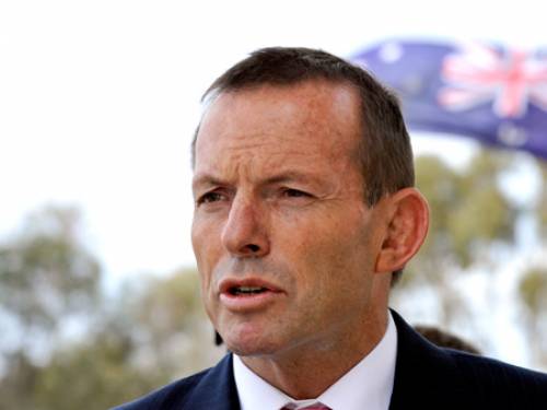 Mr Abbott pledged to 'light a few fires' under insurers and the federal government to make sure recovery efforts continue. (File: AAP)