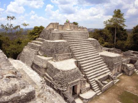 No hint of 'world end' in earliest Mayan calendar