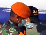 Indonesia calls off search for crash victims