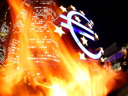 Greece must stay in Euro: ECB