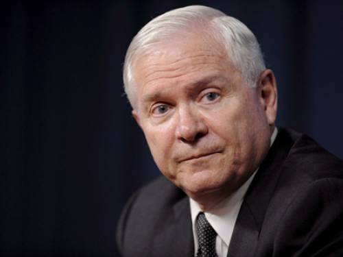 Former spymaster and US Defence Secretary Robert Gates has kept his job despite the United States' shift to a Democratic administration. (AAP)