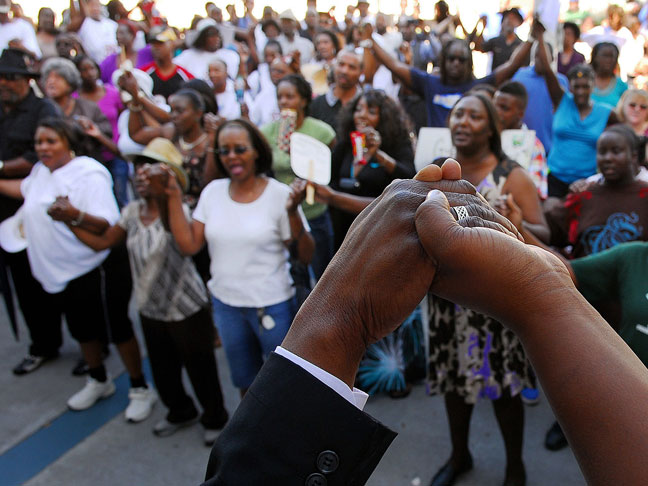 Florida_Trayvon-Martin_vigil_b_120320_aap_1341263357