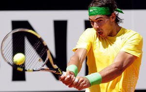 Rafael Nadal will verse Novak Djokovic in the 2012 Australian Open final. (AAP)