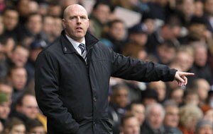 Steve Kean, a man with no prior managerial experience, replaced Sam Allardyce as manager. (Getty)