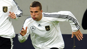 Lukas Podolski shows that he is not the laziest player in the German national team [GETTY]