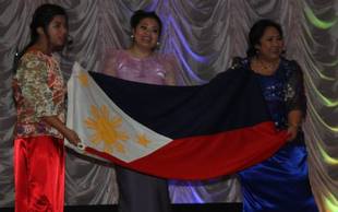 Awit ng Kalayaan, ika- 8 ng Hunyo 2013 sa Philippine Independance Day Ball sa Melbourne