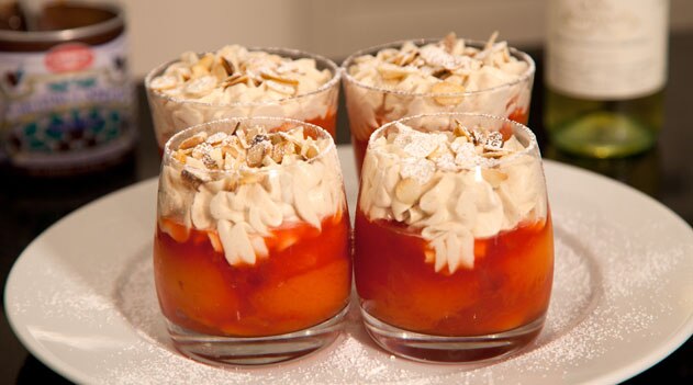 Peaches and apricots poached in Jurançon wine (verrine de pêches et abricots au vin de Jurançon)
