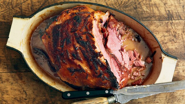 Sticky clove bourbon ham